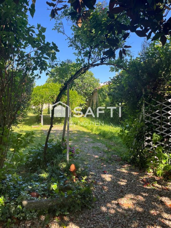 Maison - 178 m² - 7 pièces