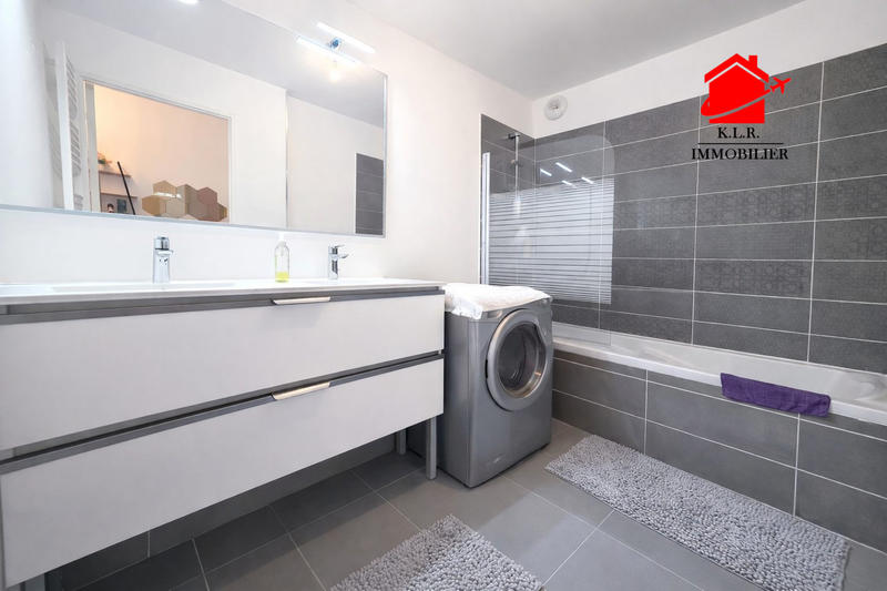 Appartement - 56 m² - 3 pièces