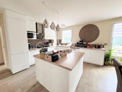 Maison traditionnelle - 124 m² - 5 pièces