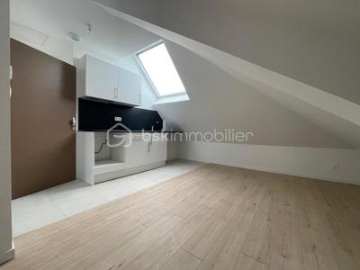 Studio - 15 m² - 1 pièce