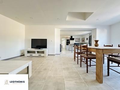 Maison - 127 m² - 5 pièces