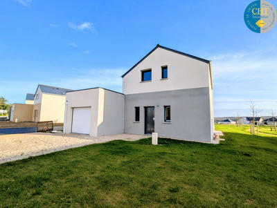 Maison - 98 m² - 5 pièces