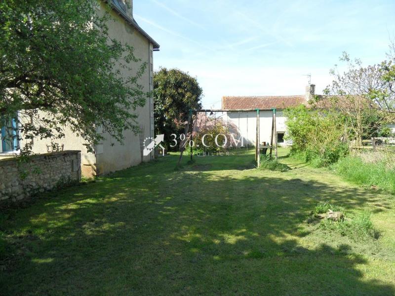 Propriété - 232 m² - 11 pièces