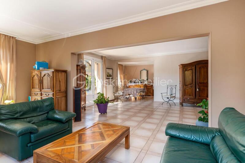 Maison - 162 m² - 6 pièces