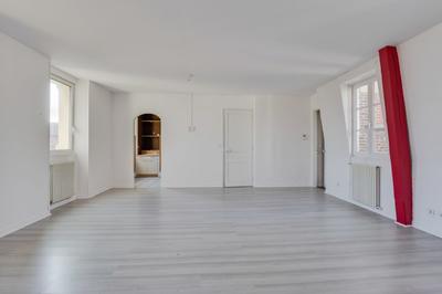 Appartement - 114 m² - 1 pièce