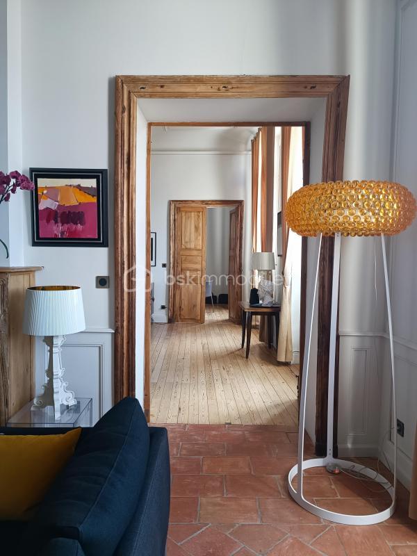 Hôtel particulier - 650 m² - 17 pièces