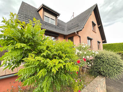 Maison - 200 m² - 7 pièces