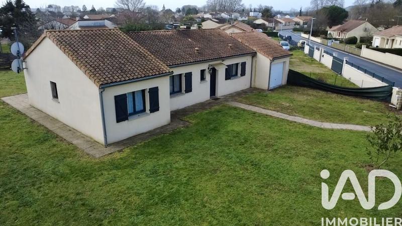 Maison - 97 m² - 4 pièces