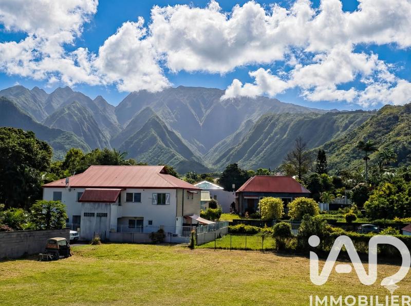 Maison - 270 m² - 11 pièces