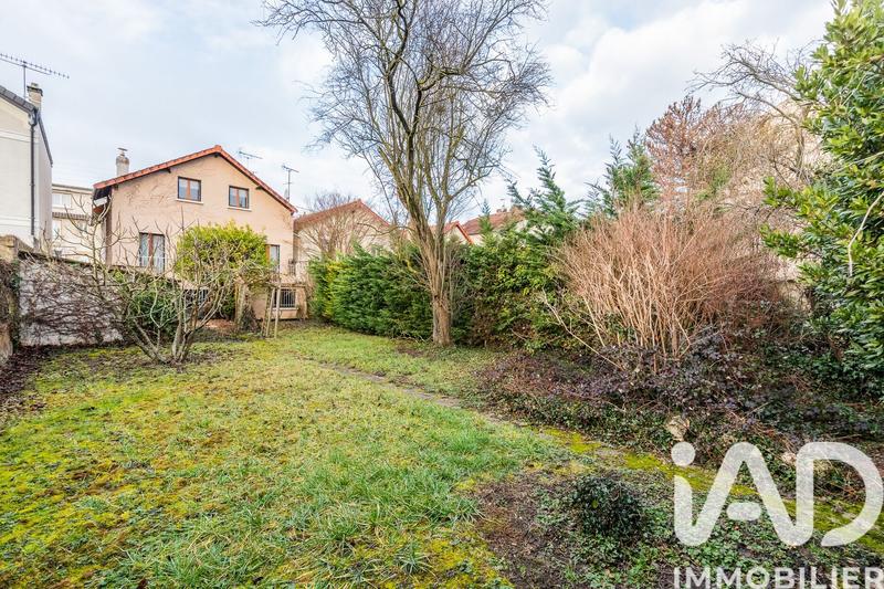 Maison - 115 m² - 8 pièces