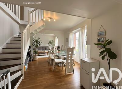 Maison - 110 m² - 6 pièces