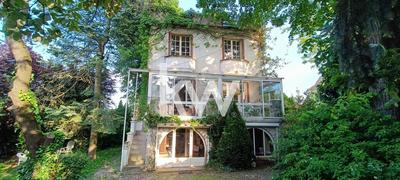 Maison - 160 m² - 6 pièces