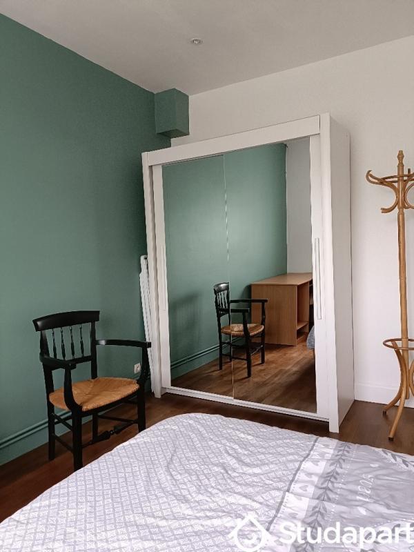 Chambre - 15 m² - 1 pièce