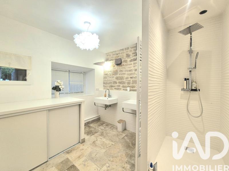 Maison - 180 m² - 5 pièces