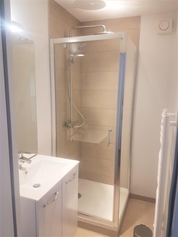 Appartement - 83 m² - 6 pièces