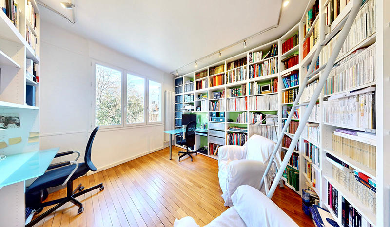 Maison - 202 m² - 8 pièces