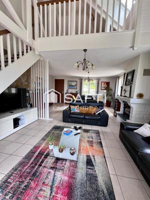Maison - 150 m² - 5 pièces