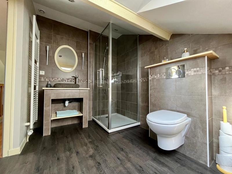 Maison - 170 m² - 6 pièces