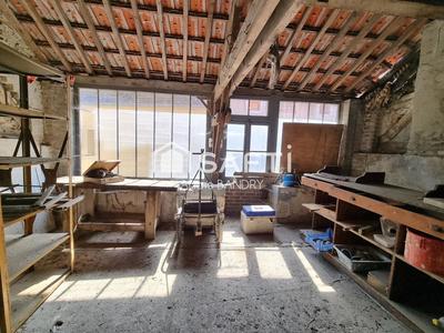 Maison - 160 m² - 5 pièces