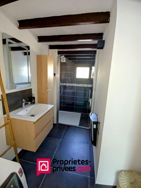 Propriété - 225 m² - 8 pièces