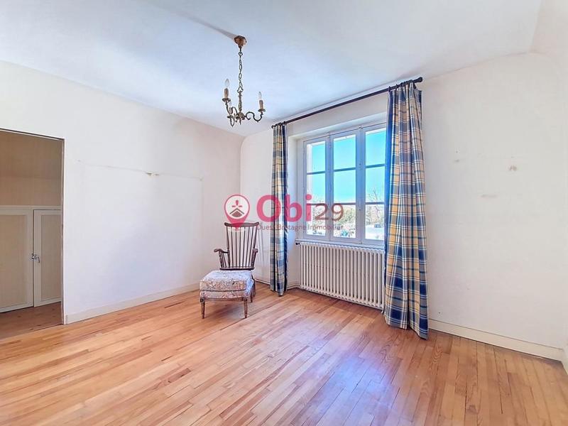 Maison - 122 m² - 5 pièces