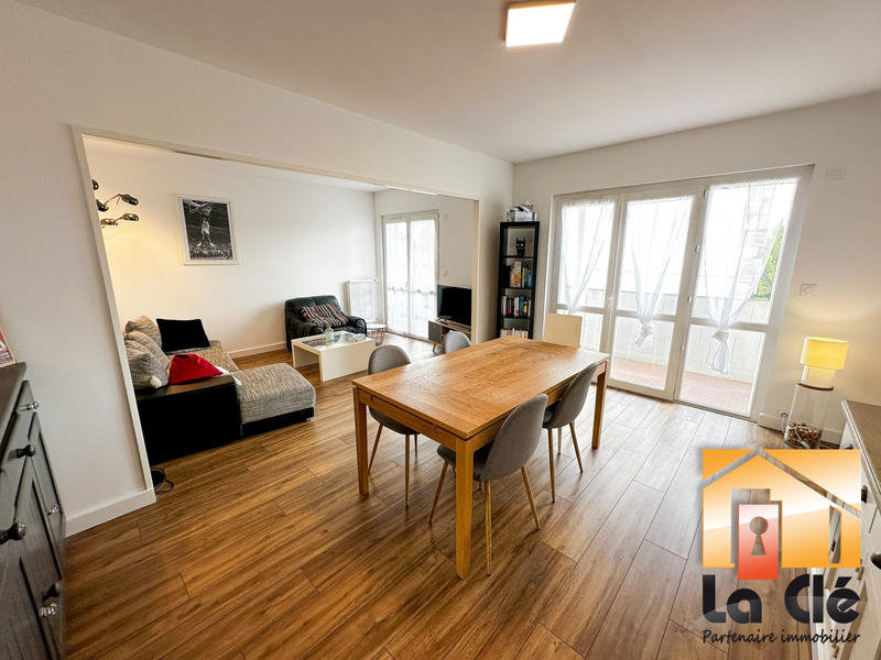 Appartement - 85 m² - 3 pièces