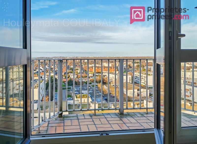 Appartement - 80 m² - 4 pièces