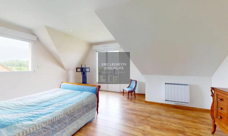 Maison - 141 m² - 6 pièces