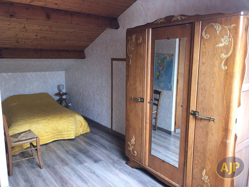 Maison - 167 m² - 5 pièces