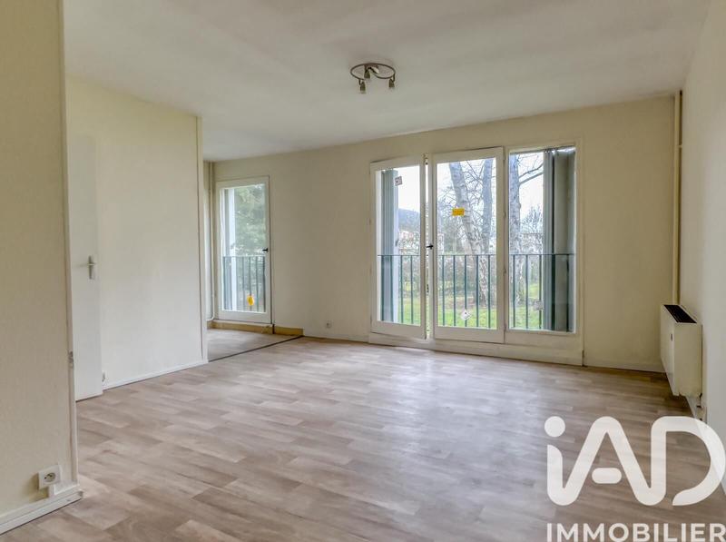 Studio - 30 m² - 1 pièce