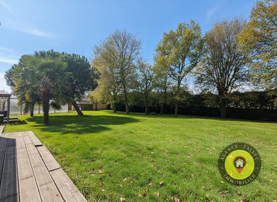 Maison - 215 m² - 6 pièces