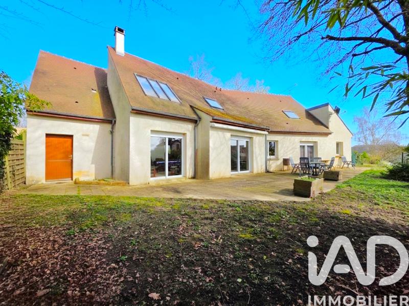 Maison de maîtres - 219 m² - 8 pièces