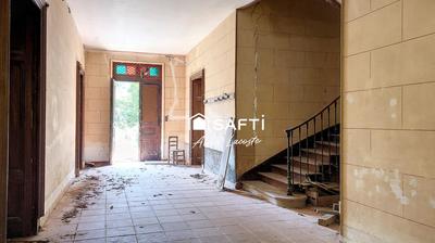 Maison - 400 m² - 12 pièces