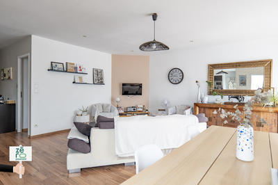 Maison - 135 m² - 6 pièces