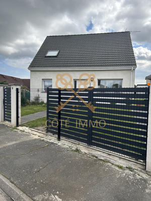 Maison - 102 m² - 5 pièces