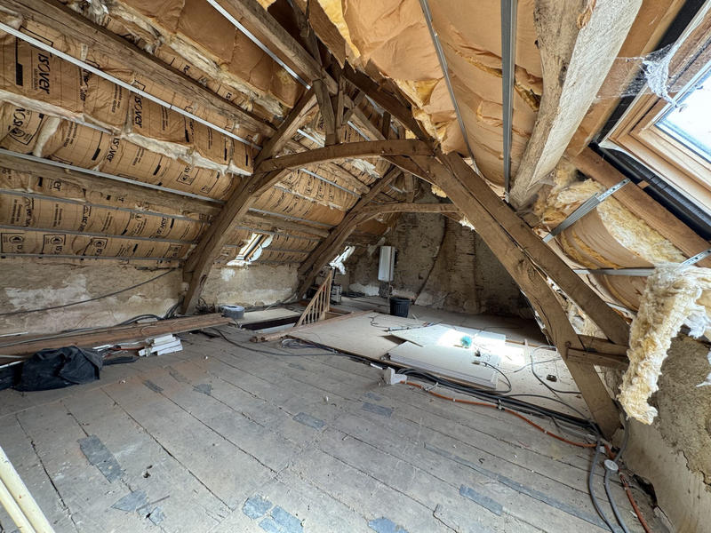 Maison - 94 m² - 2 pièces