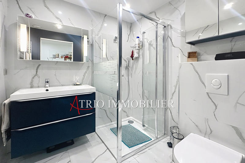 Appartement - 94 m² - 4 pièces