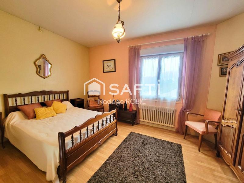 Maison - 111 m² - 4 pièces