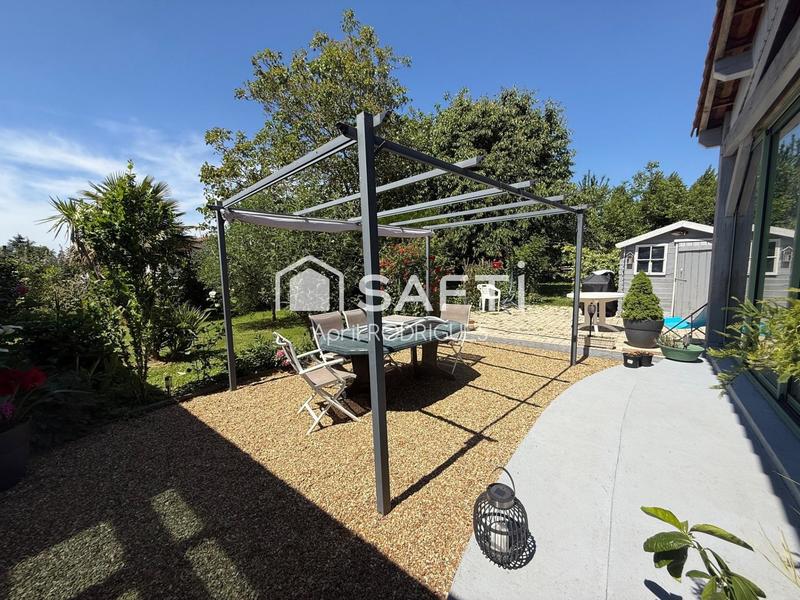 Maison - 144 m² - 7 pièces