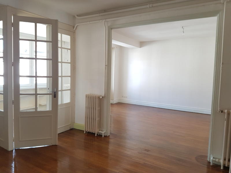 Appartement - 88 m² - 4 pièces