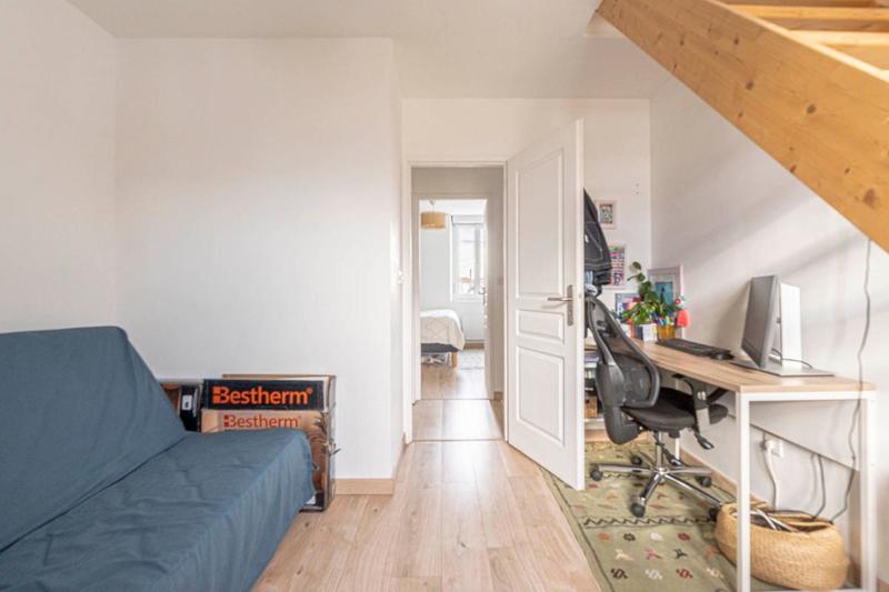 Appartement - 77 m² - 3 pièces