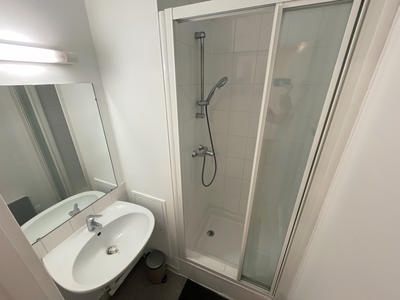 Chambre - 23 m² - 4 pièces