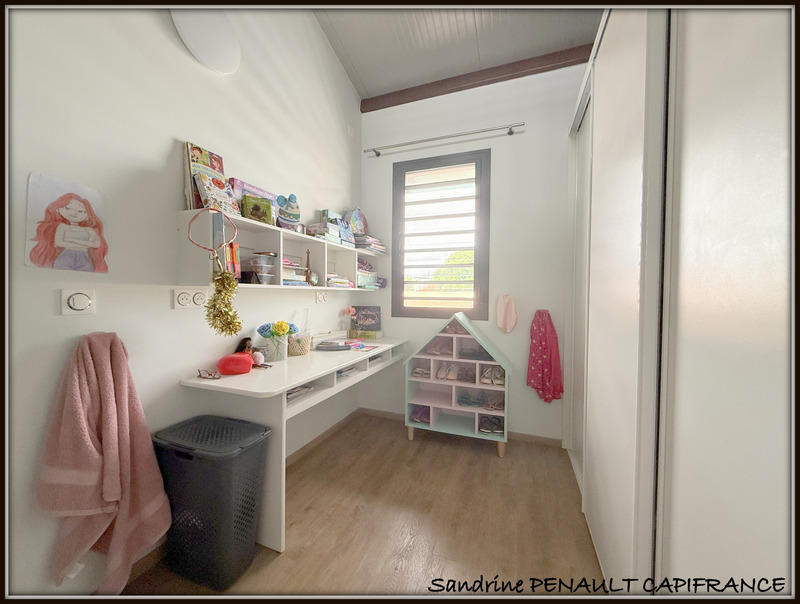 Maison d'architecte - 246 m² - 7 pièces