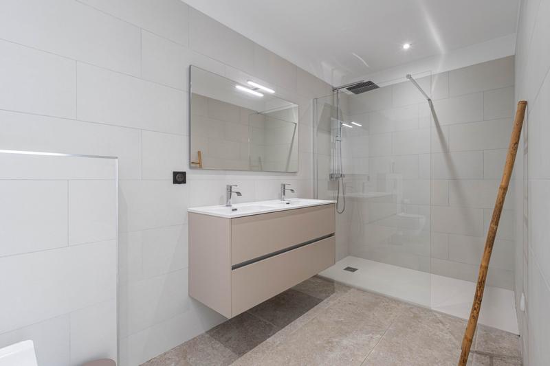 Appartement - 82 m² - 3 pièces