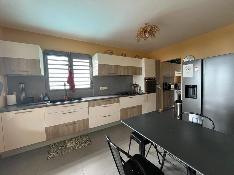 Villa - 175 m² - 5 pièces
