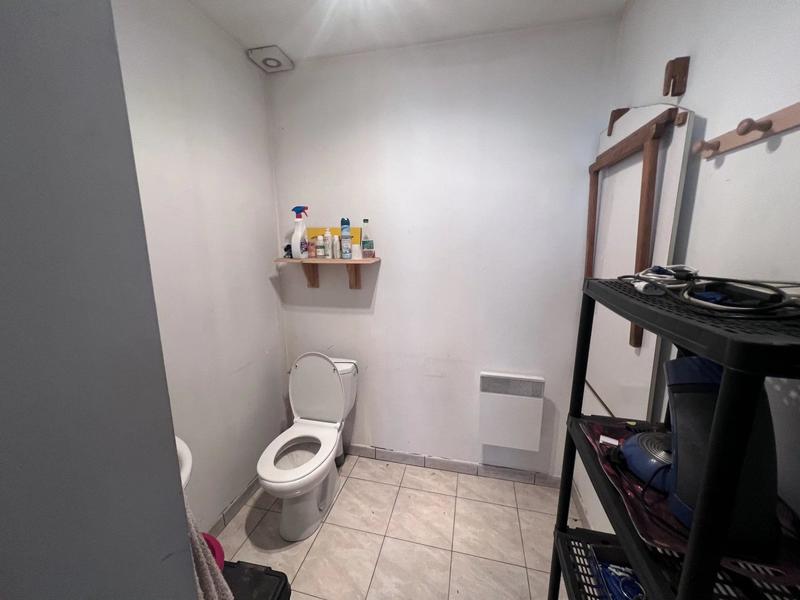 Bureau - 99 m² - 2 pièces