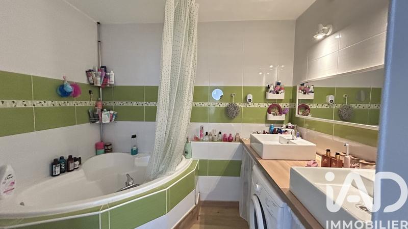 Appartement - 77 m² - 3 pièces