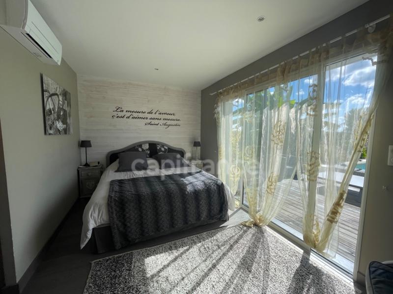 Villa - 160 m² - 5 pièces