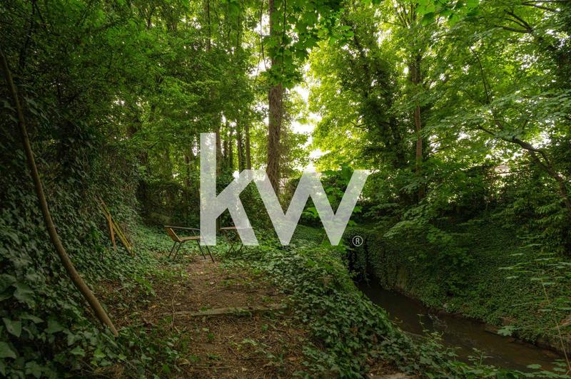 Maison ancienne - 176 m² - 8 pièces