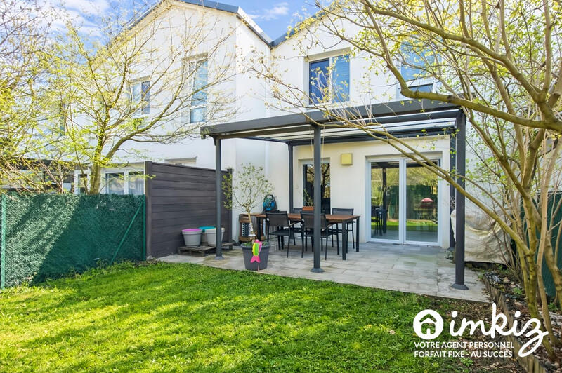 Maison - 80 m² - 4 pièces